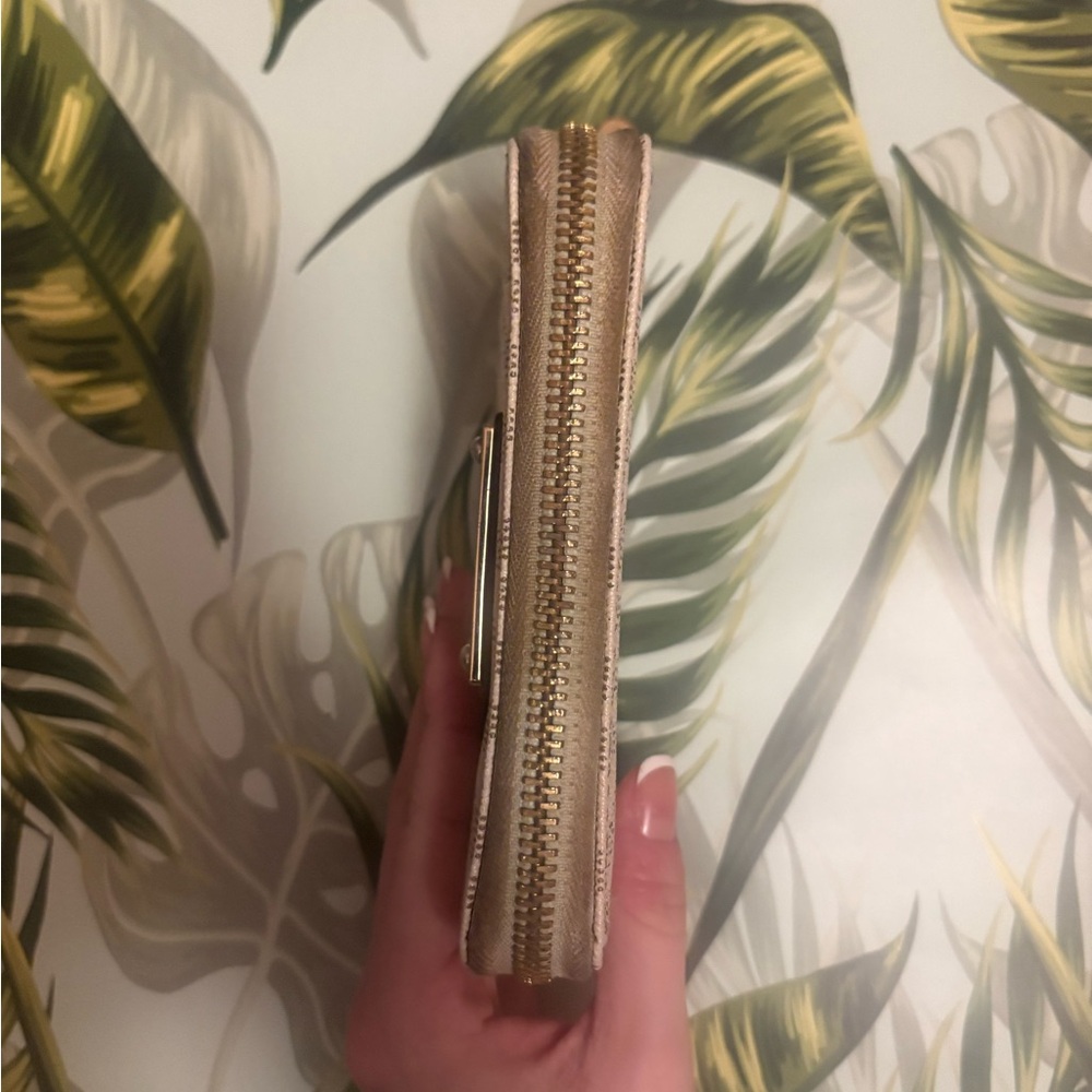 Michael Kors Light Tan Wallet with Gold Accents - Picture 3 of 5
